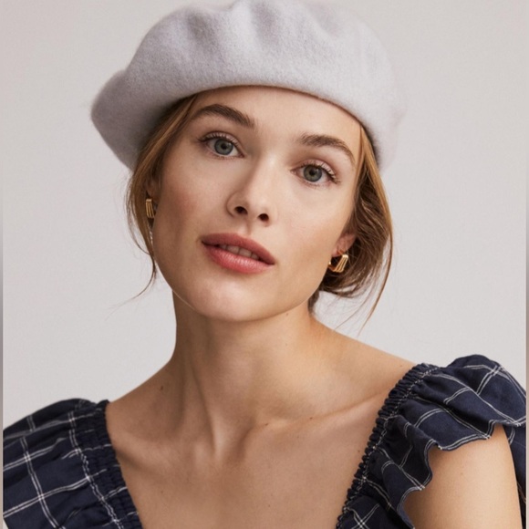 NWT - Anthropologie Classic Wool Blend Beret - Picture 2 of 5